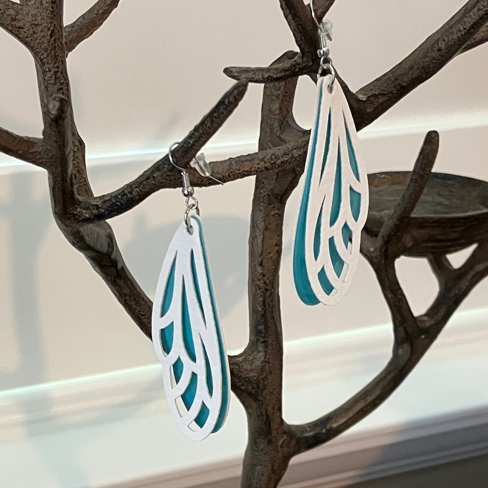 Fairy White and Metalic Teal Butterfly Wing Earrings NWOT